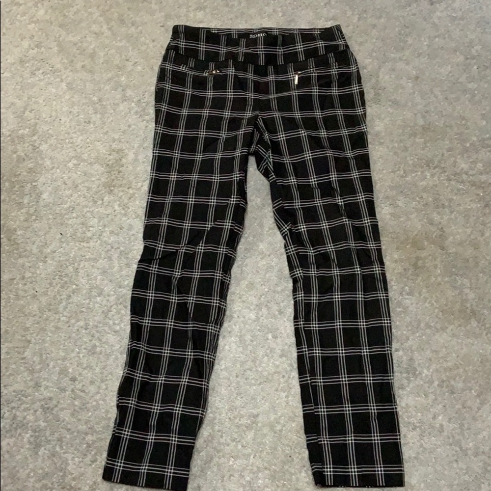 Women’s dress pants